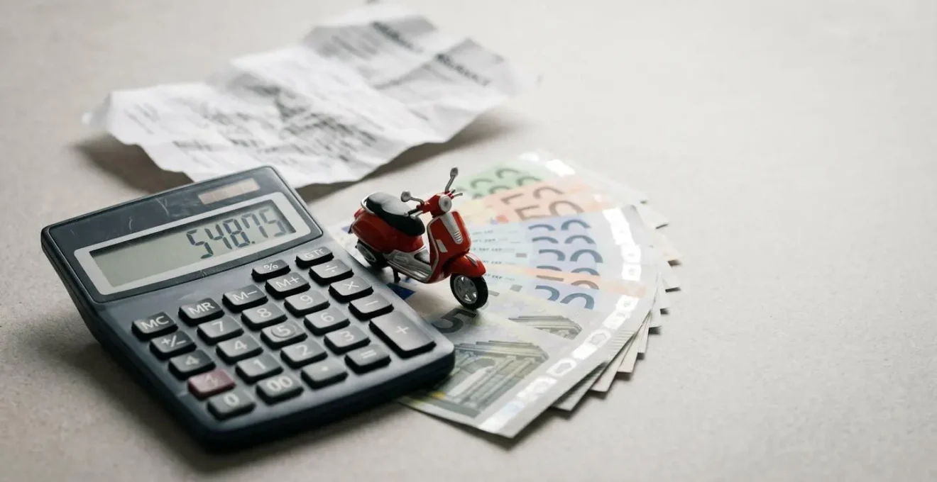 Impact financier d'un accident responsable en scooter sur la prime d'assurance